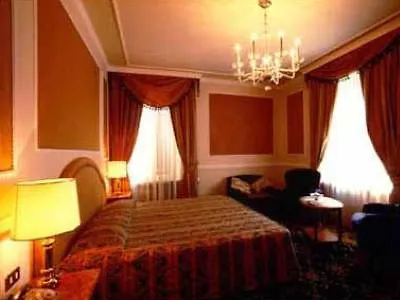 Grand Patrizia Hotel